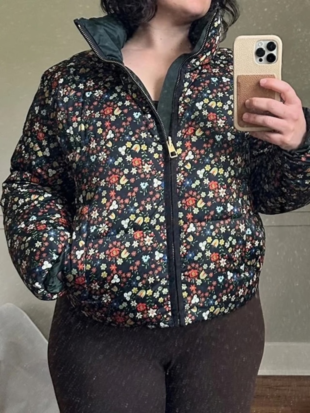Tory Burch Heavy-fill Goose Down Reversible Floral Puffer Jacket in Forest Green - Picture 9 of 10